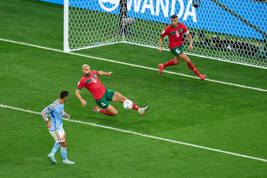 Keeper Bono helps Morocco oust Spain on penalties in World Cup last-16 -  SHINE News