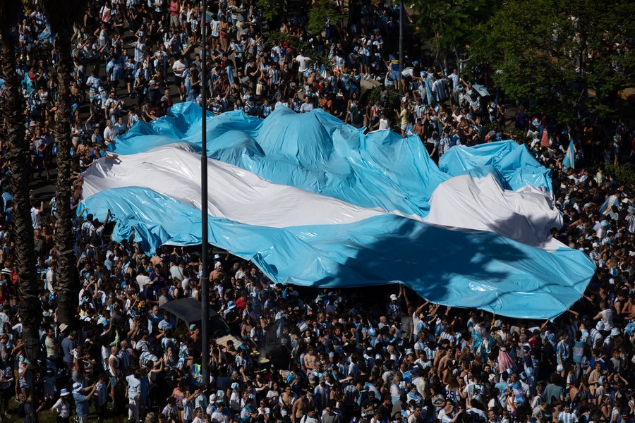 Argentina Wins 2022 World Cup: Celebrate With These Anthems – Billboard