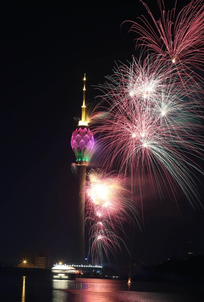 In pics: Lotus Tower in Colombo, Sri Lanka - Xinhua