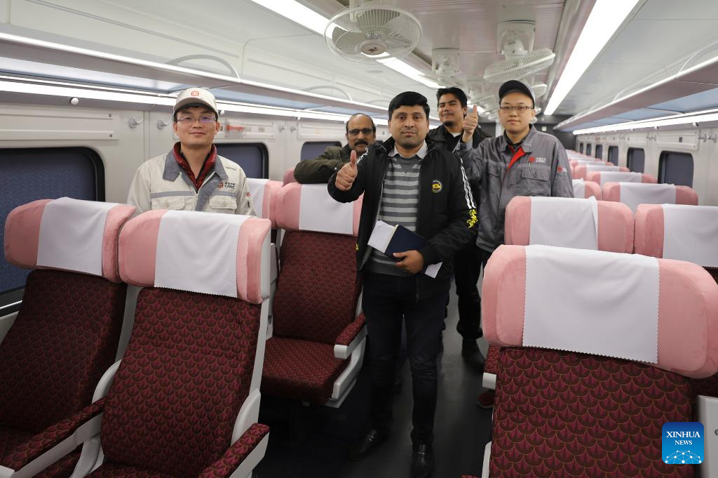 First Class Coach China Feature: Advanced, high-tech Chinese coaches to enhance Pakistan ...