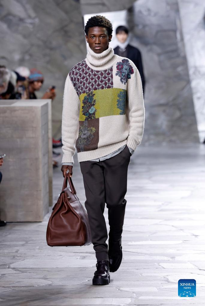 Men's collections of Hermes presented at Paris Fashion Week-Xinhua