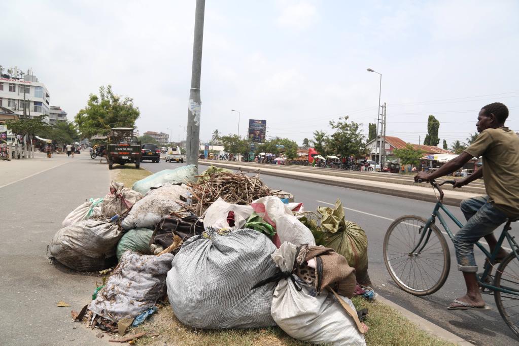 (Hello Africa) Tanzania's waste collection campaign seeks to promote