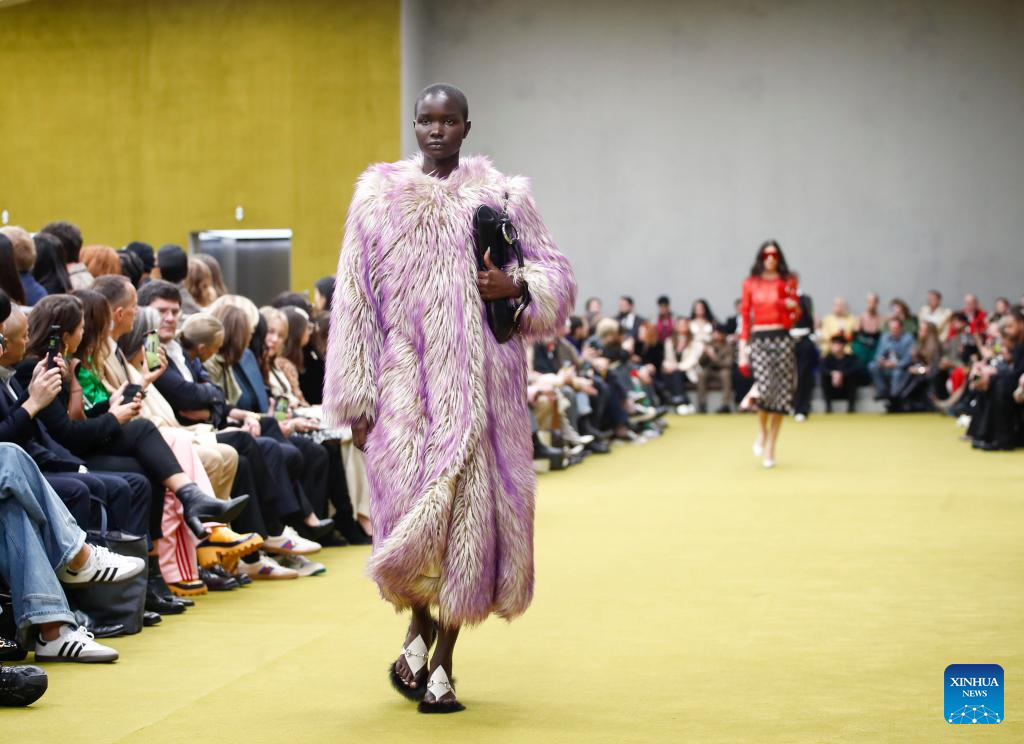 Milan Fashion Week: Gucci women's Fall/Winter 2023/2024 collection
