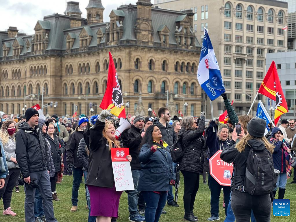 Canada's largest federal public service union announces nationwide