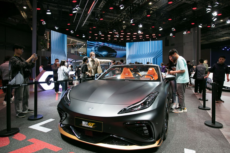 More Chinese carmakers set sights on European market-Xinhua