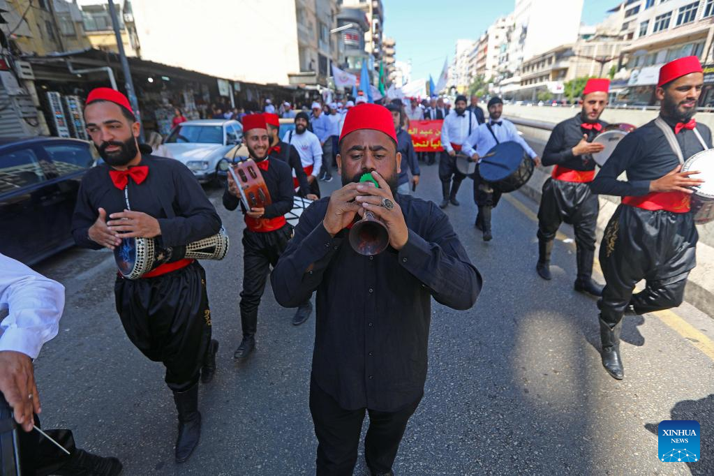 Lebanese celebrate International Workers' Day in Beirut-Xinhua