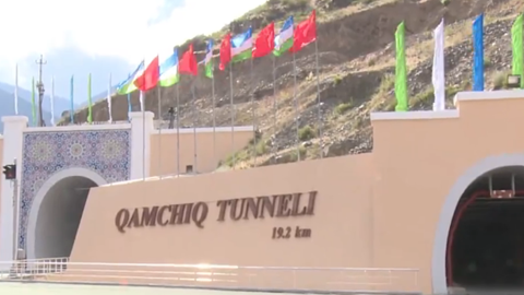 GLOBALink | Digging "Central Asia's longest tunnel" in Uzbekistan