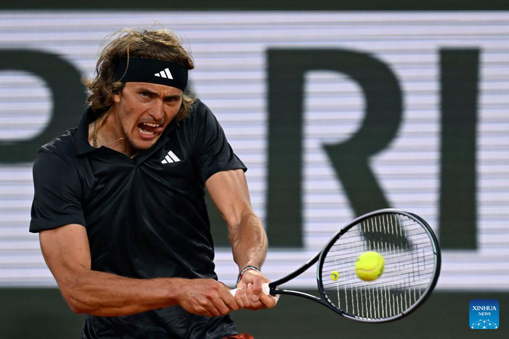 French Open roundup Ruud, Zverev reach quarterfinals, Swiatek sets