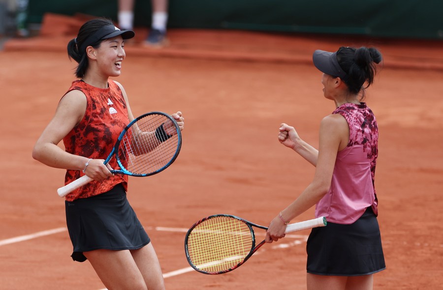 Wang/Hsieh avanzan a final de dobles femenino en Abierto de Francia Spanish.xinhuanet.com