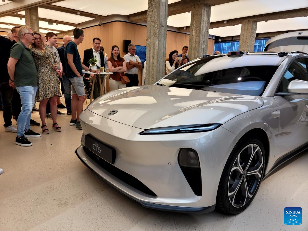 Nio electric deals car manufacturers