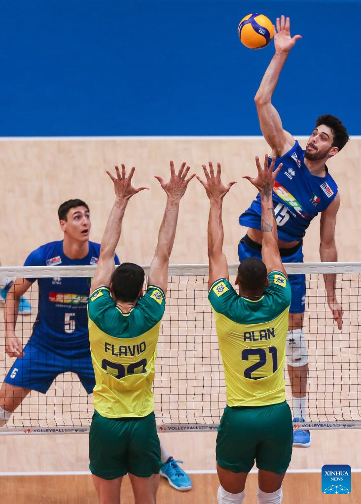 Liga das Nações de Voleibol Masculino: Brasil vs.  Itália-Xinhua