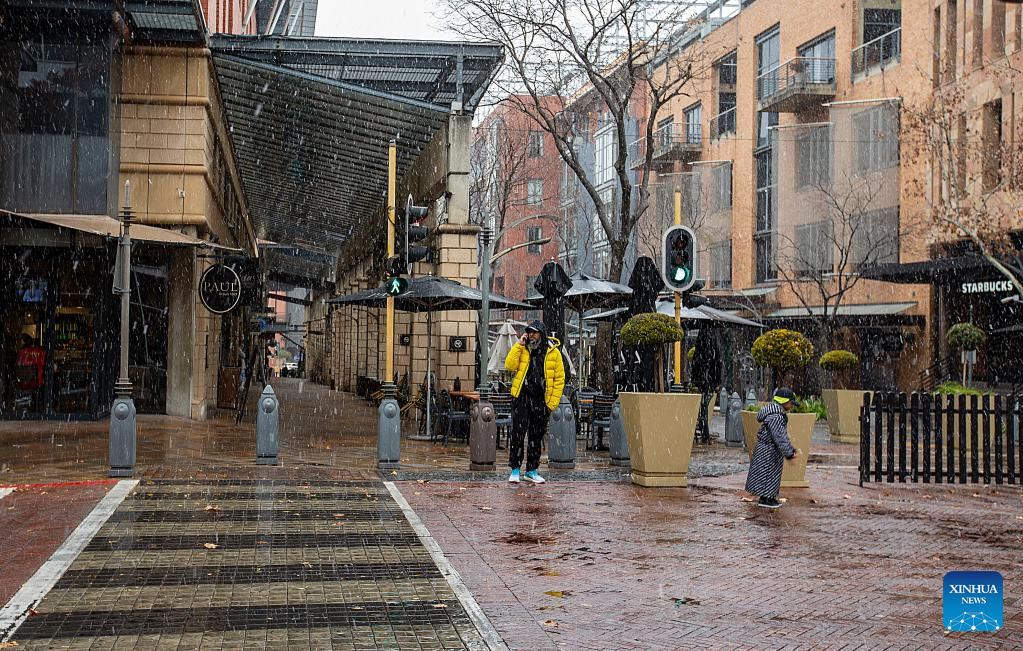 Snow falls in Johannesburg, South AfricaXinhua