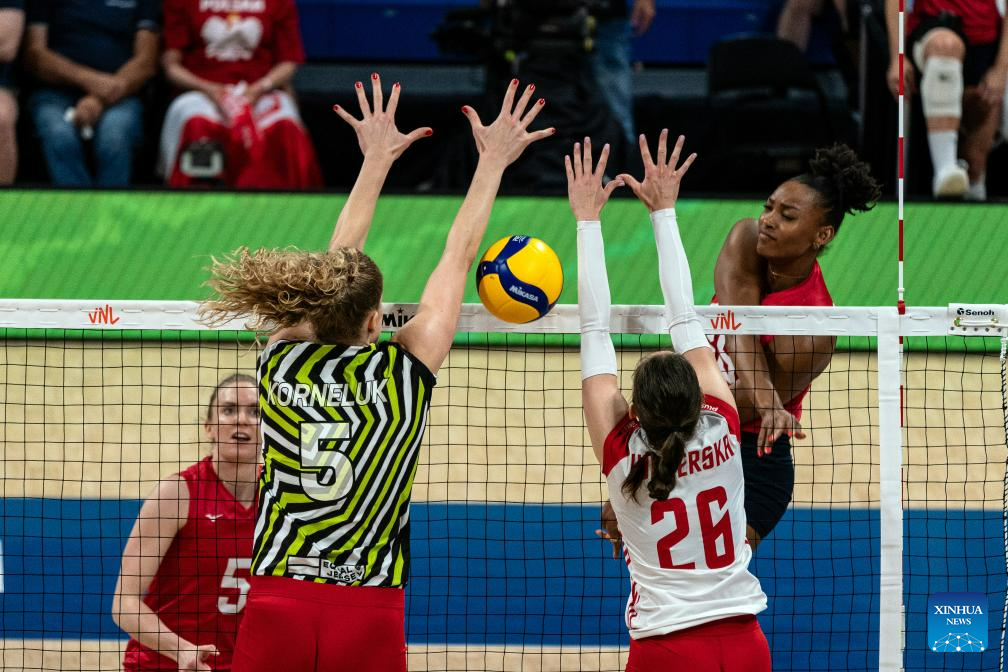 Women's Volleyball Nations League bronze medal match Poland vs. U.S