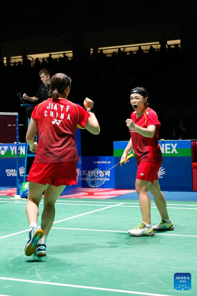 China's Chen, Jia win women's doubles at BWF Korea Open Badminton