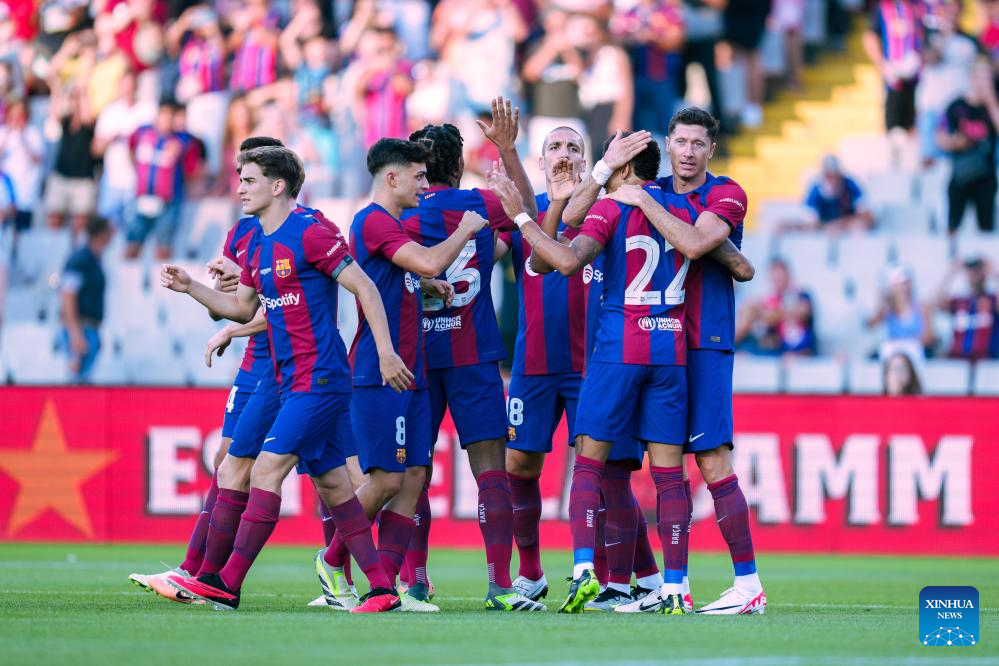 Joan Gamper Trophy friendly football match: FC Barcelona vs. Totthenham ...