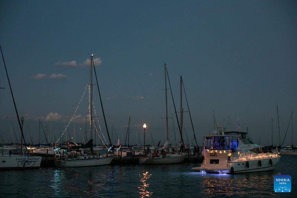 3rd Annual Night held in downtown ChicagoXinhua