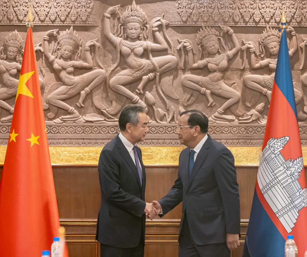 Cambodian, Chinese FMs Vow To Further Advance Bilateral Ties ...