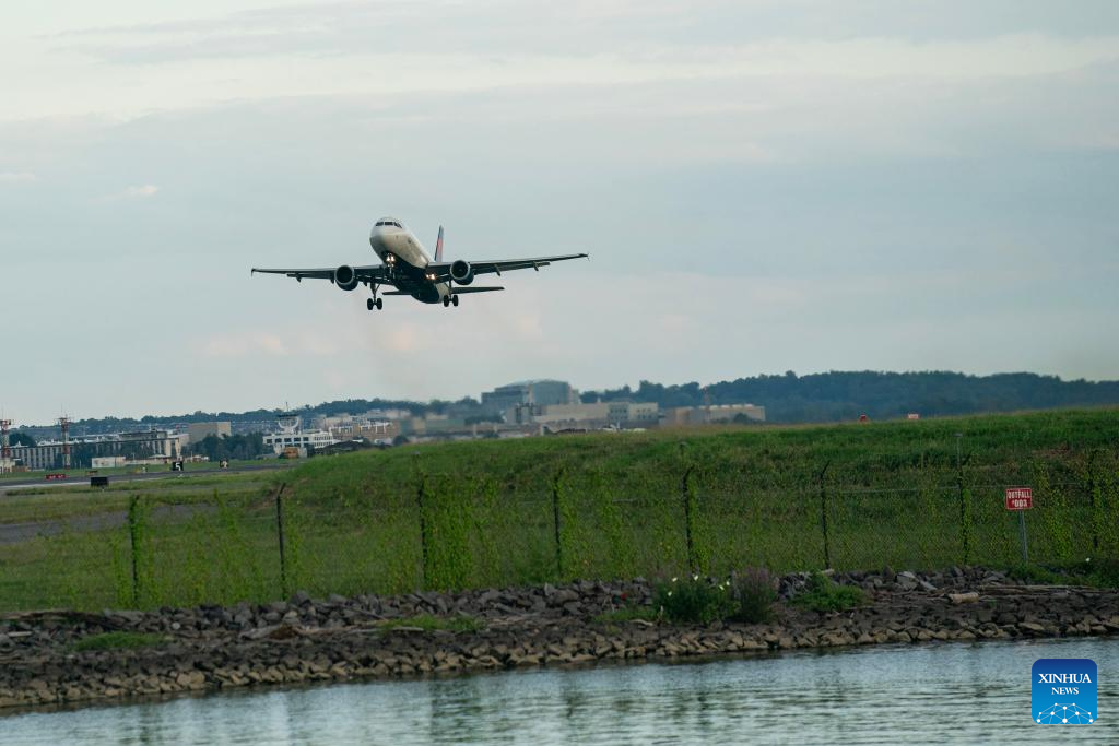 Delta to expand U S China flights - B55daf37652047e8956af2c648aea0fd