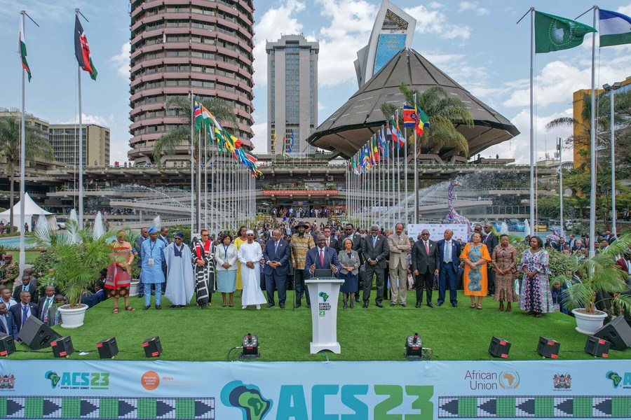 Il vertice africano sul clima evidenzia l’urgenza della transizione verde in mezzo ai colli di bottiglia dei finanziamenti