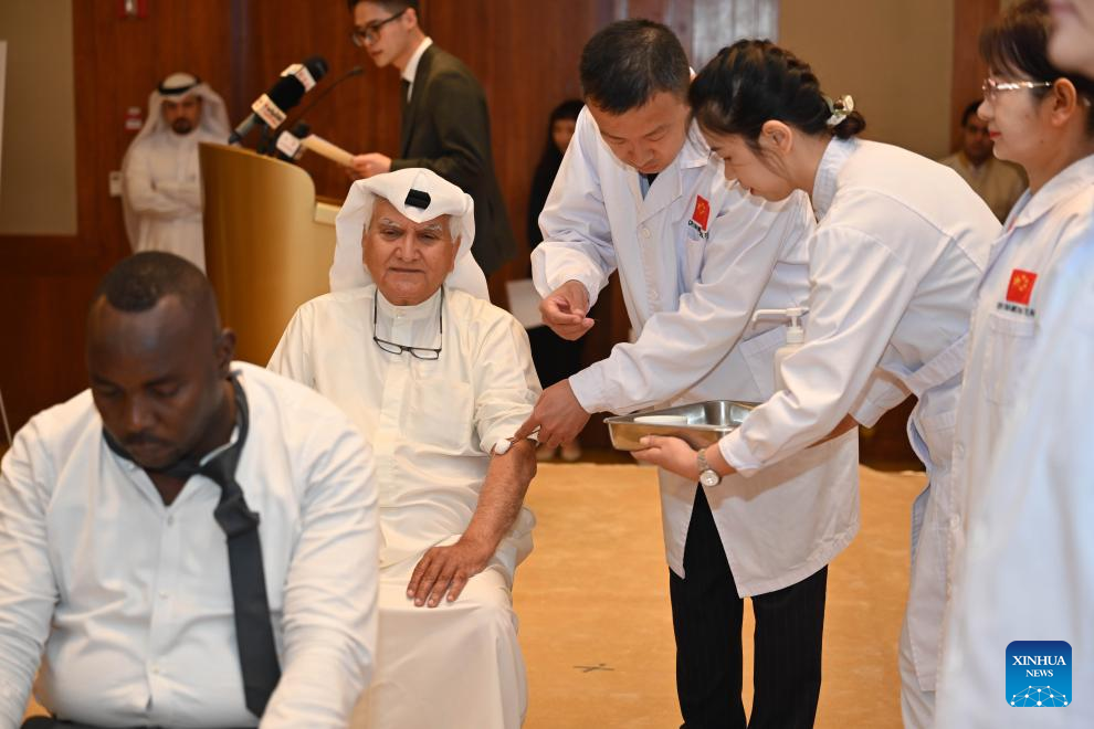الكويت تأمل في تعزيز التعاون الصحي مع الصين