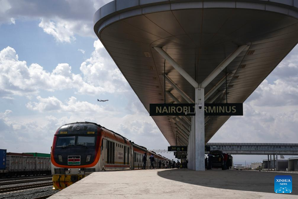 Chinese-built modern railway benefits people in Kenya-Xinhua