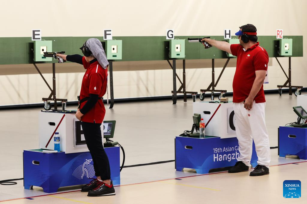 Chinese Jiang And Zhang Shoot Down 10m Air Pistol Mixed Team Gold At Hangzhou Asiad Xinhua 1367