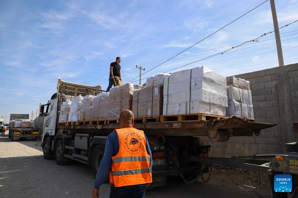 Trucks With Humanitarian Aid Enter Gaza Through Rafah Border Crossing ...