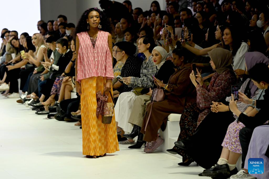 Highlights Of Jakarta Fashion Week 2024-Xinhua