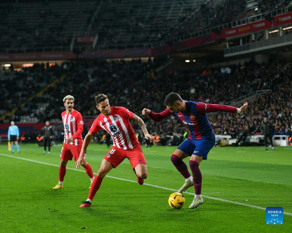 Joao Félix anota y el Barça logra una estrecha victoria en un partido vital de La Liga-Xinhua