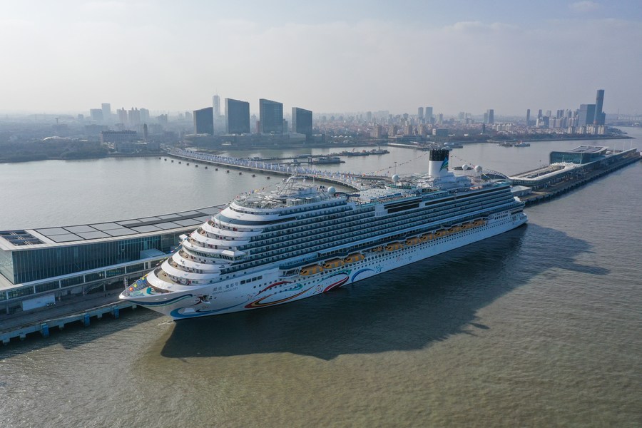 China's first homegrown large cruise ship starts commercial maiden