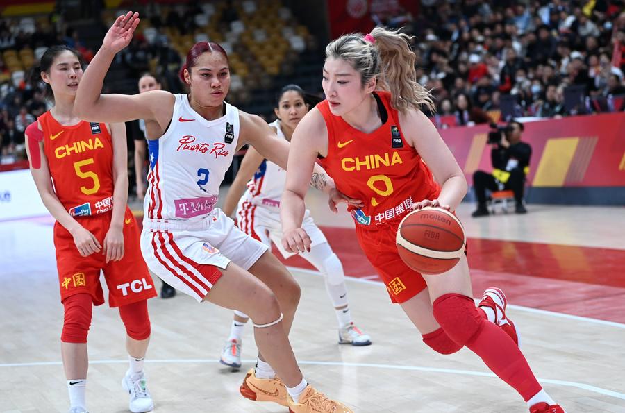 中国队以大胜结束国际足联女子奥运预选赛-新华社