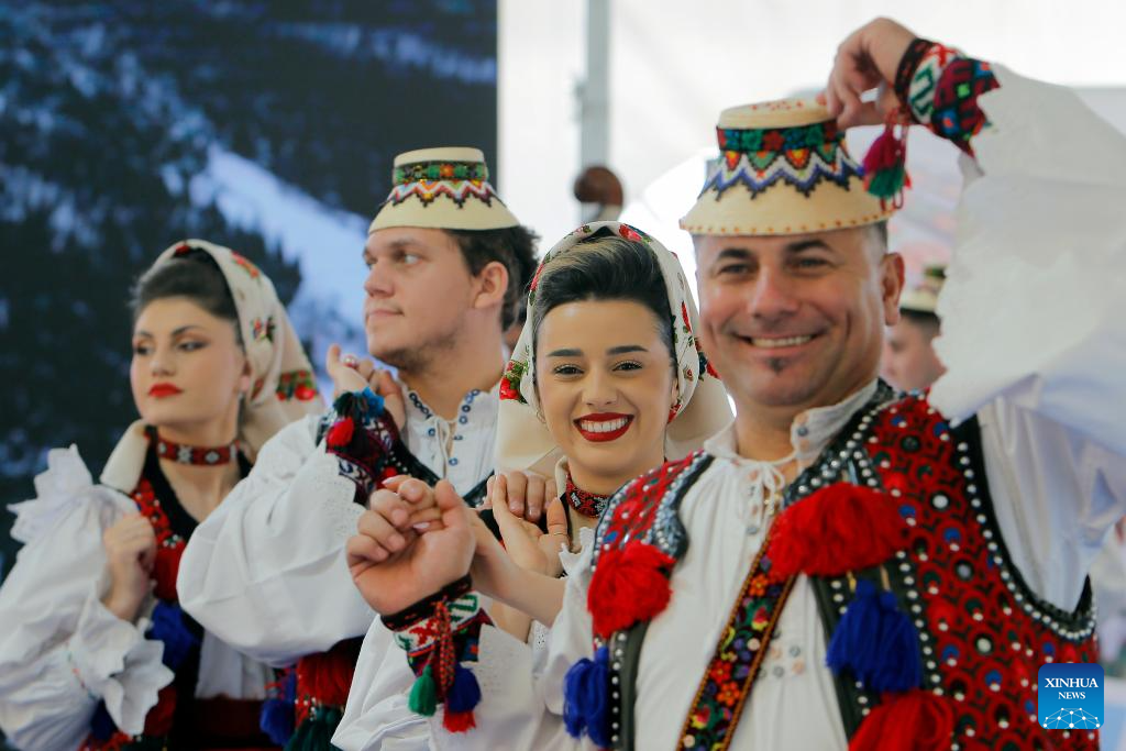Romania's Tourism Fest held with over 100 tourism agencies and tour ...