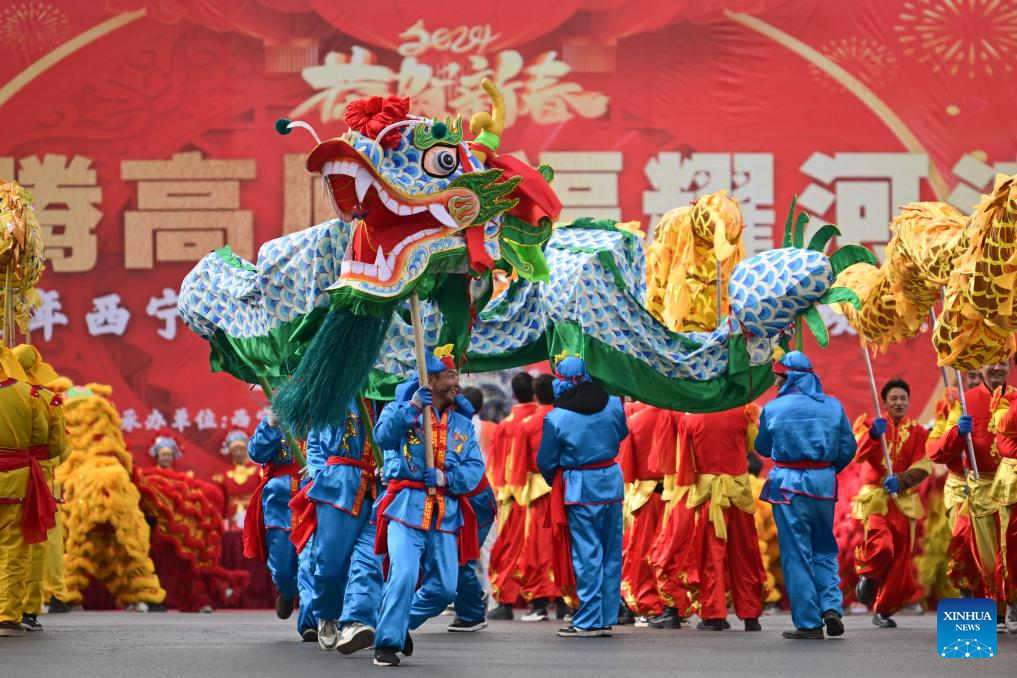 Shehuo parade held in Xining, NW China's Qinghai-Xinhua