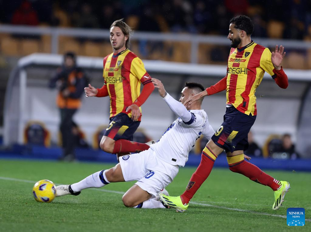 Martinez reaches milestone as Inter crush Lecce-Xinhua