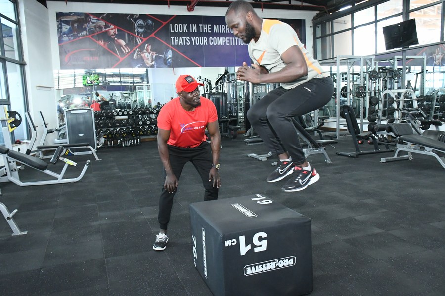 Hello Africa) Fitness enthusiasts keep Kenya's gyms roaring-Xinhua