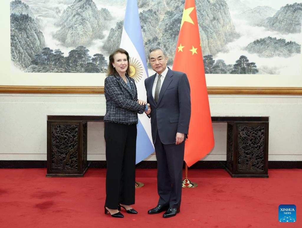 Máximo diplomático de China sostiene conversaciones con canciller de Argentina – Xinhua