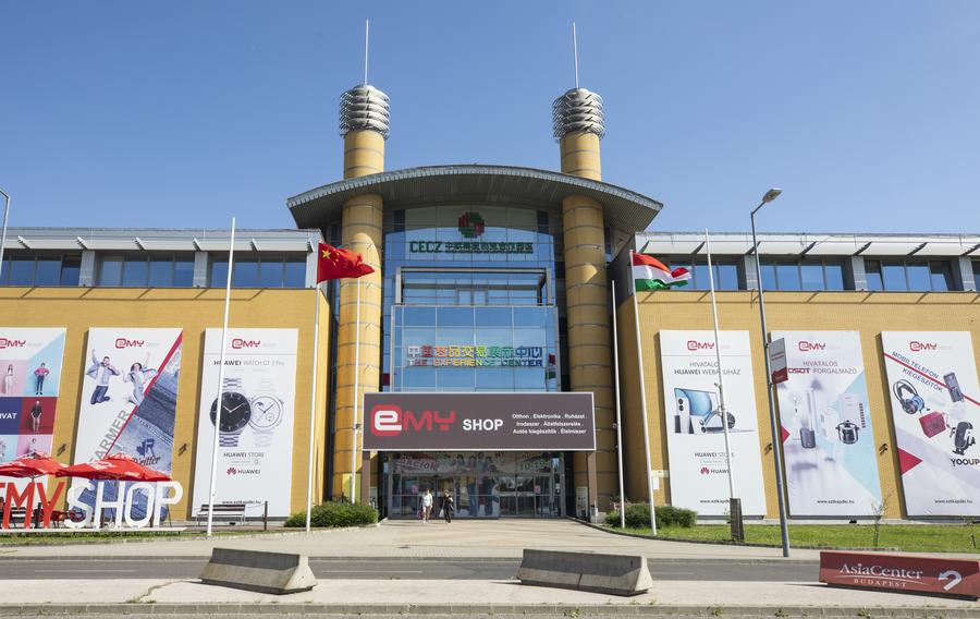 Hungarian business student looks to create value for China, Hungary