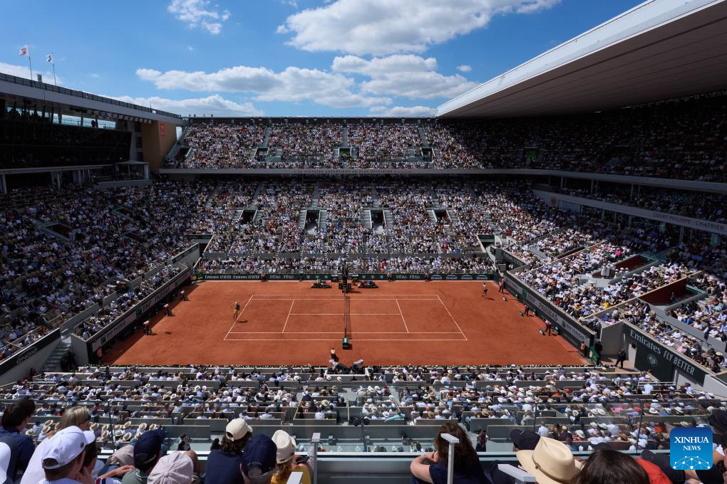 Highlights of men’s singles final at French tennis tournament