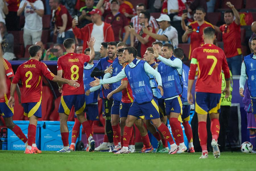 España vence a Georgia y alcanza cuartos de final: Xinhua