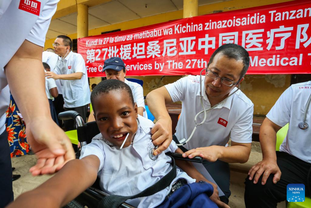 Chinese construction firm, medical team donate to Tanzanian pupils with ...