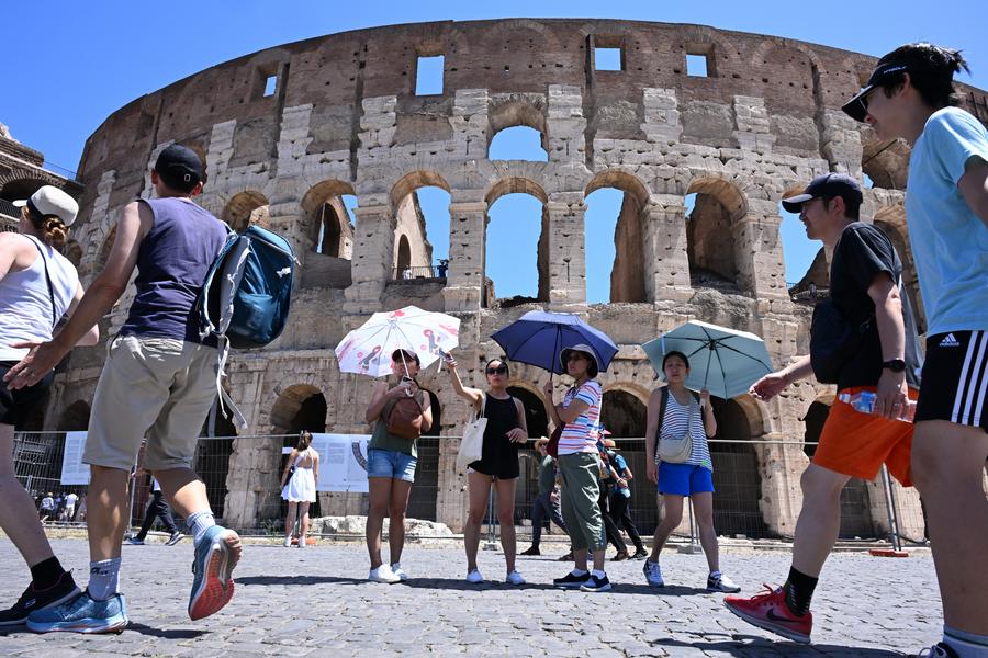 Southern Europe swelters in scorching temperatures-Xinhua