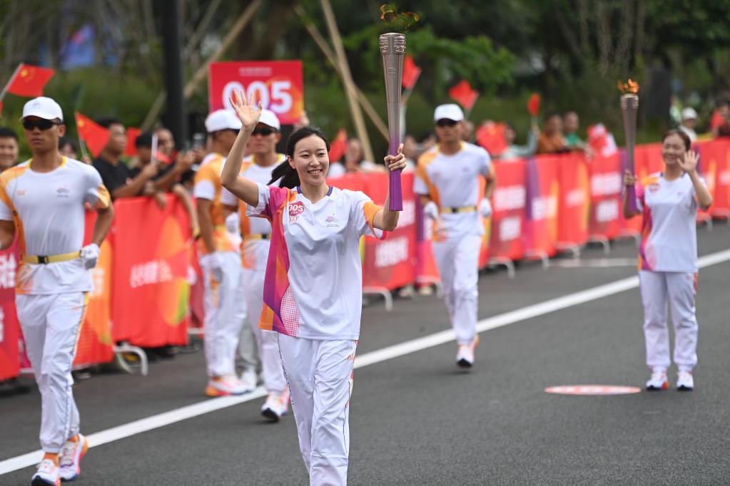 Why Ma Long, Feng Yu Chosen as Chinese Flag-Bearers at Pairs Olympic Games