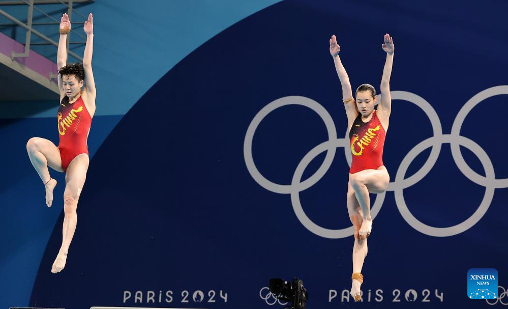 Olympics | Chinese Divers Chen Yiwen and Chang Yani Win Women's Synchro 3m Springboard (Updated2)