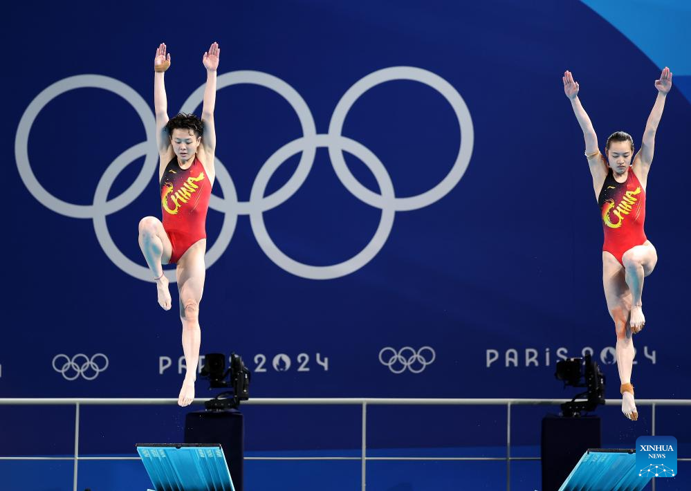 Olympics | Chinese Divers Chen Yiwen and Chang Yani Win Women's Synchro 3m Springboard (Updated2)