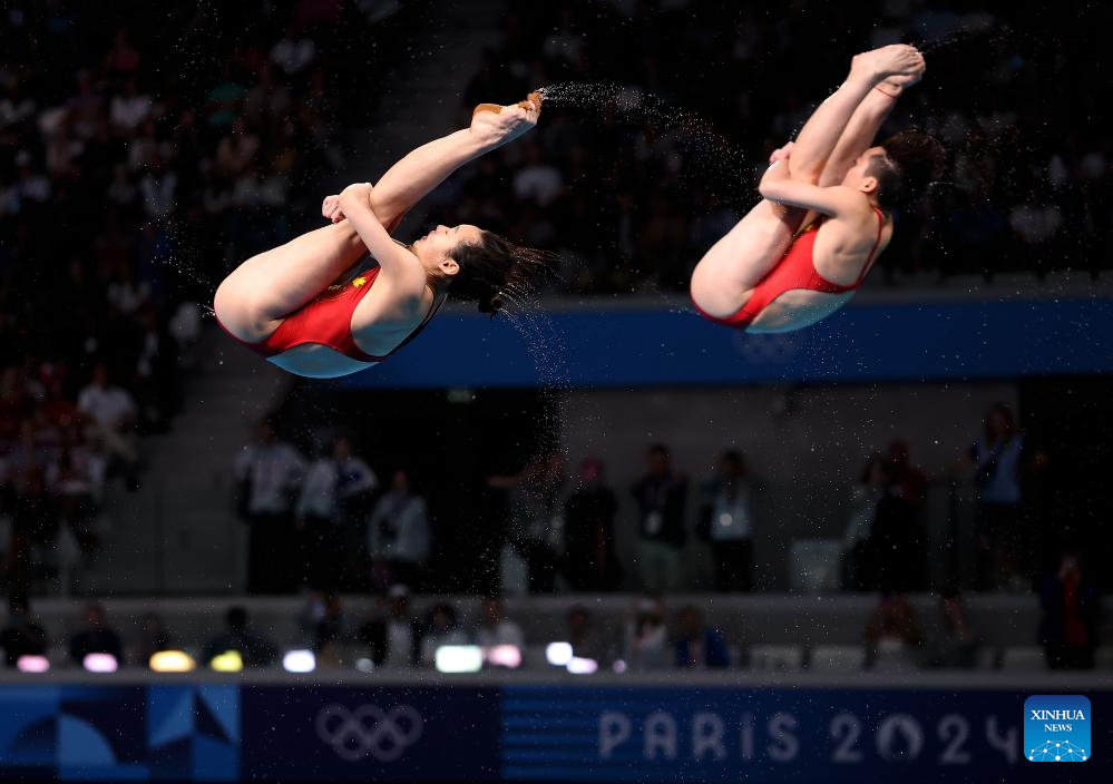 Olympics | Chinese Divers Chen Yiwen and Chang Yani Win Women's Synchro 3m Springboard (Updated2)