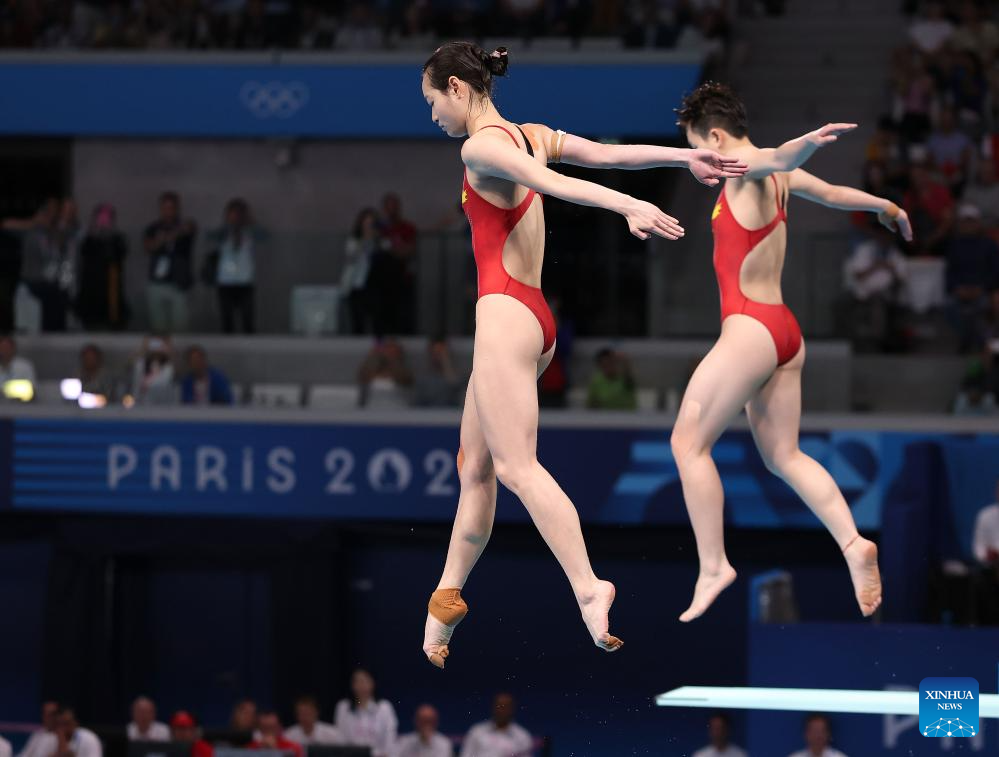 Olympics | Chinese Divers Chen Yiwen and Chang Yani Win Women's Synchro 3m Springboard (Updated2)