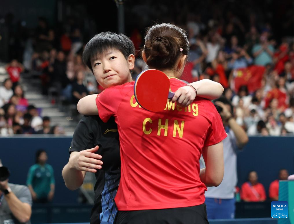 Olympics | Feature: China's Top Women Paddlers Reunite in Olympic Déjà Vu, Distinctive Triumph