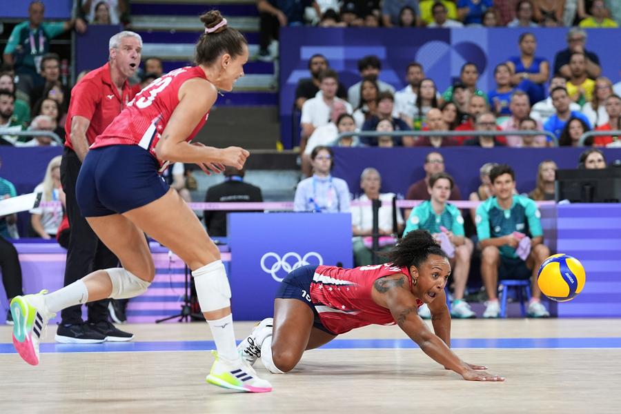 Parigi 2024 – USA-Italia nella finale di pallavolo femminile su Xinhua