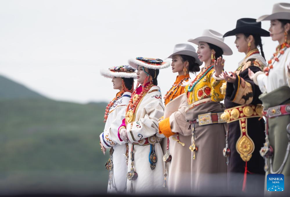 Fashion Show Held at Opening Ceremony of Nomadic Cultural Tourism Season in SW China