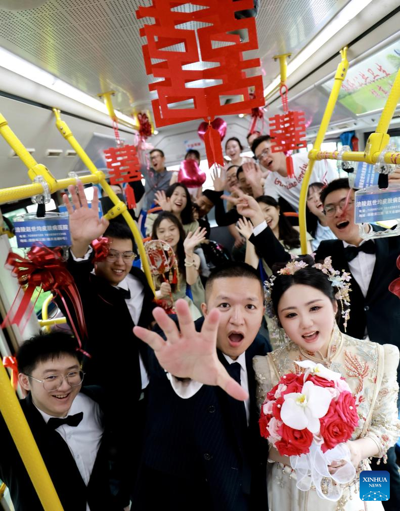 Across China: Weddings Enjoy a 'Less Is More' Revolution